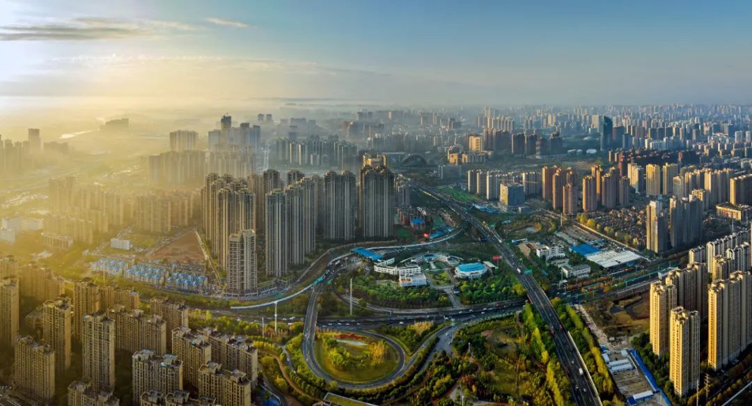 2024年赛迪创新百强区榜单发布，长沙6区均上榜，雨花区位列第十，全球研发中心城市建设提质提速